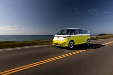 2025 VW ID.Buzz Candy White Over Pomelo Yellow 63
