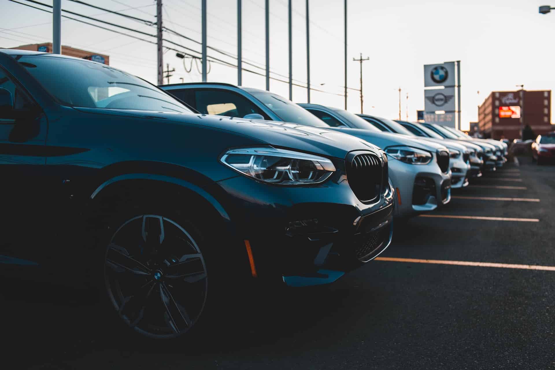 cars in line at a dealership
