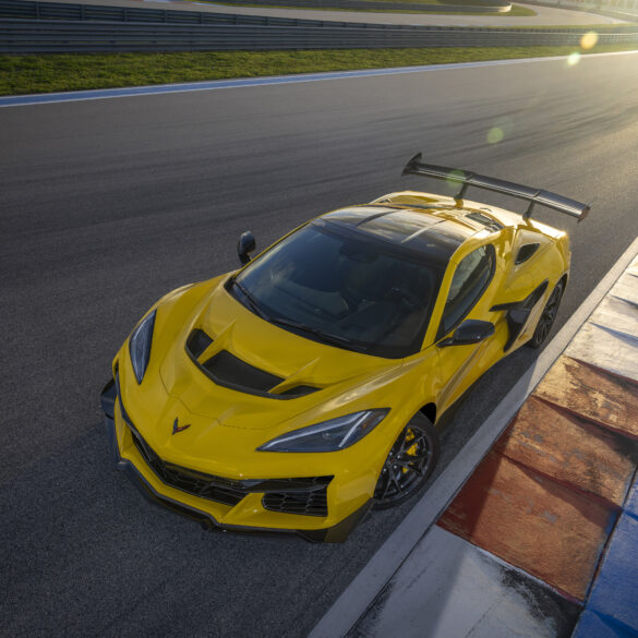 2025 Chevrolet Corvette ZR1 13