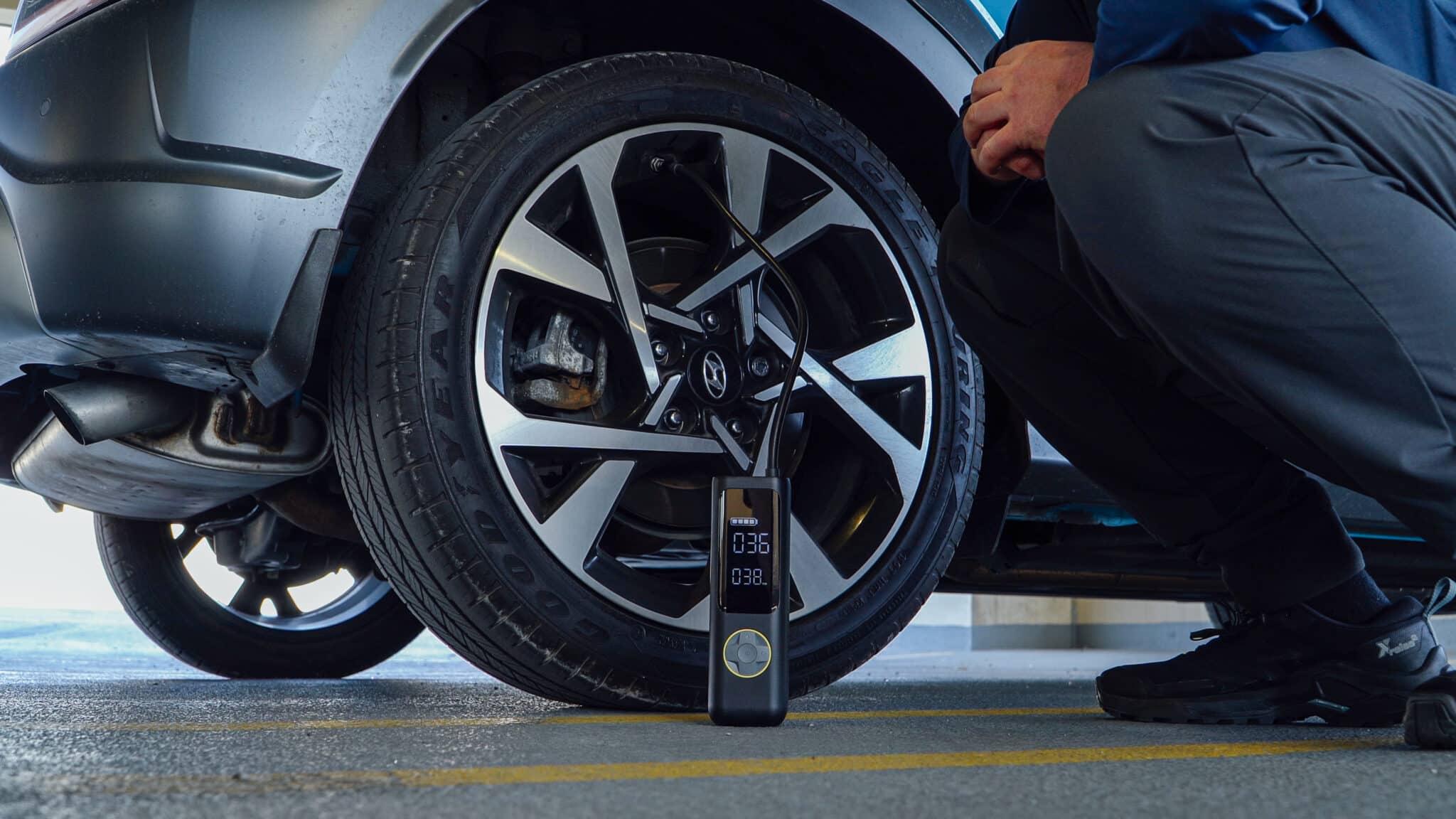 Fanttik X8 Apex (Best Portable Tire Inflators)