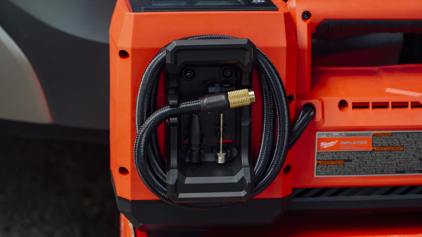 Milwaukee M18 Cordless Tire Inflator