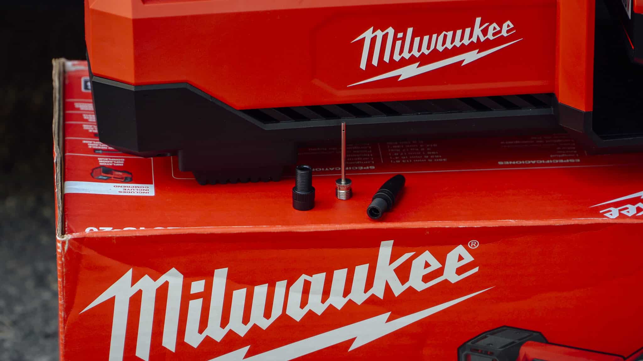Milwaukee M18 Cordless Tire Inflator