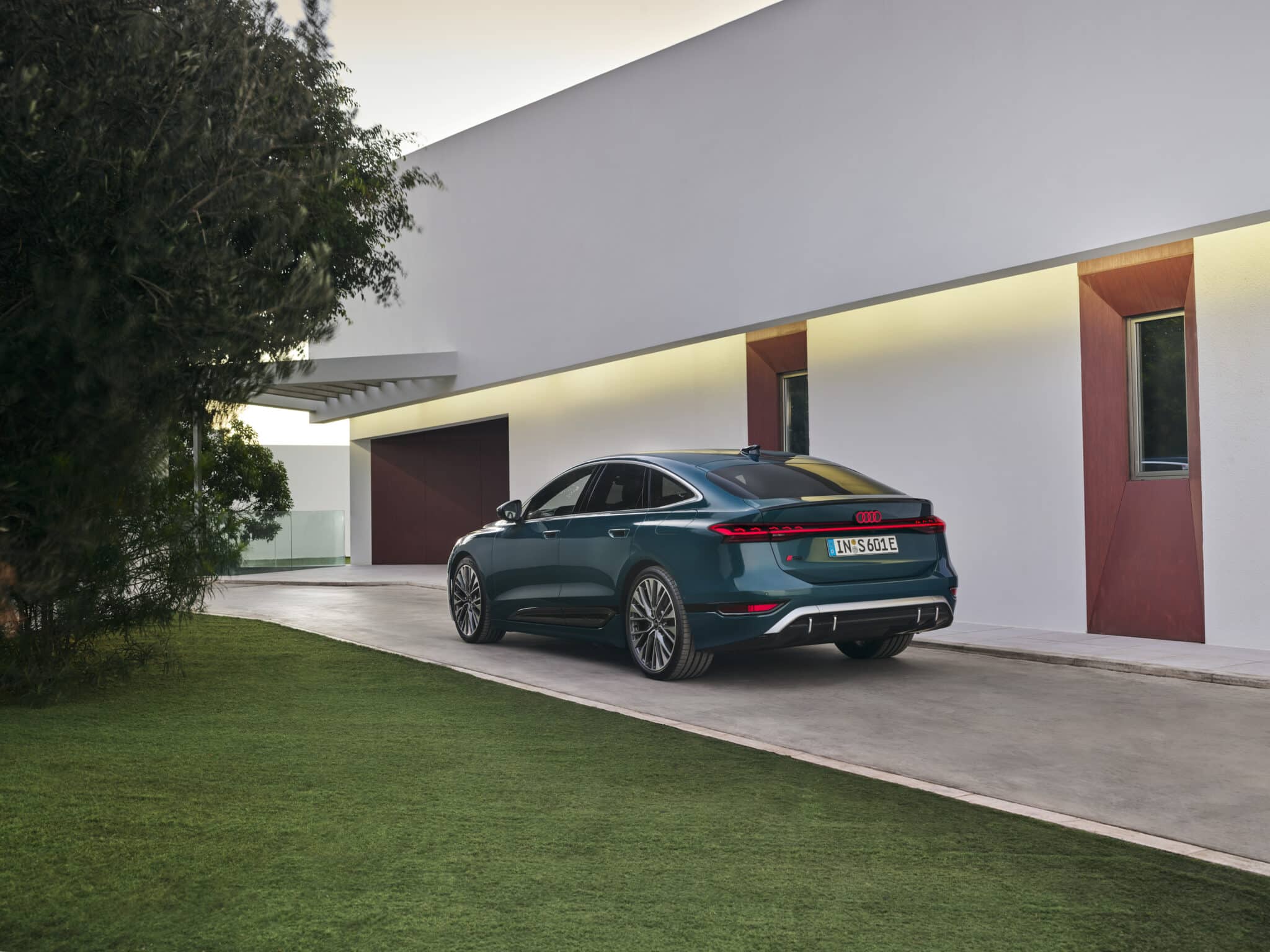 Audi A6 e tron 2 scaled