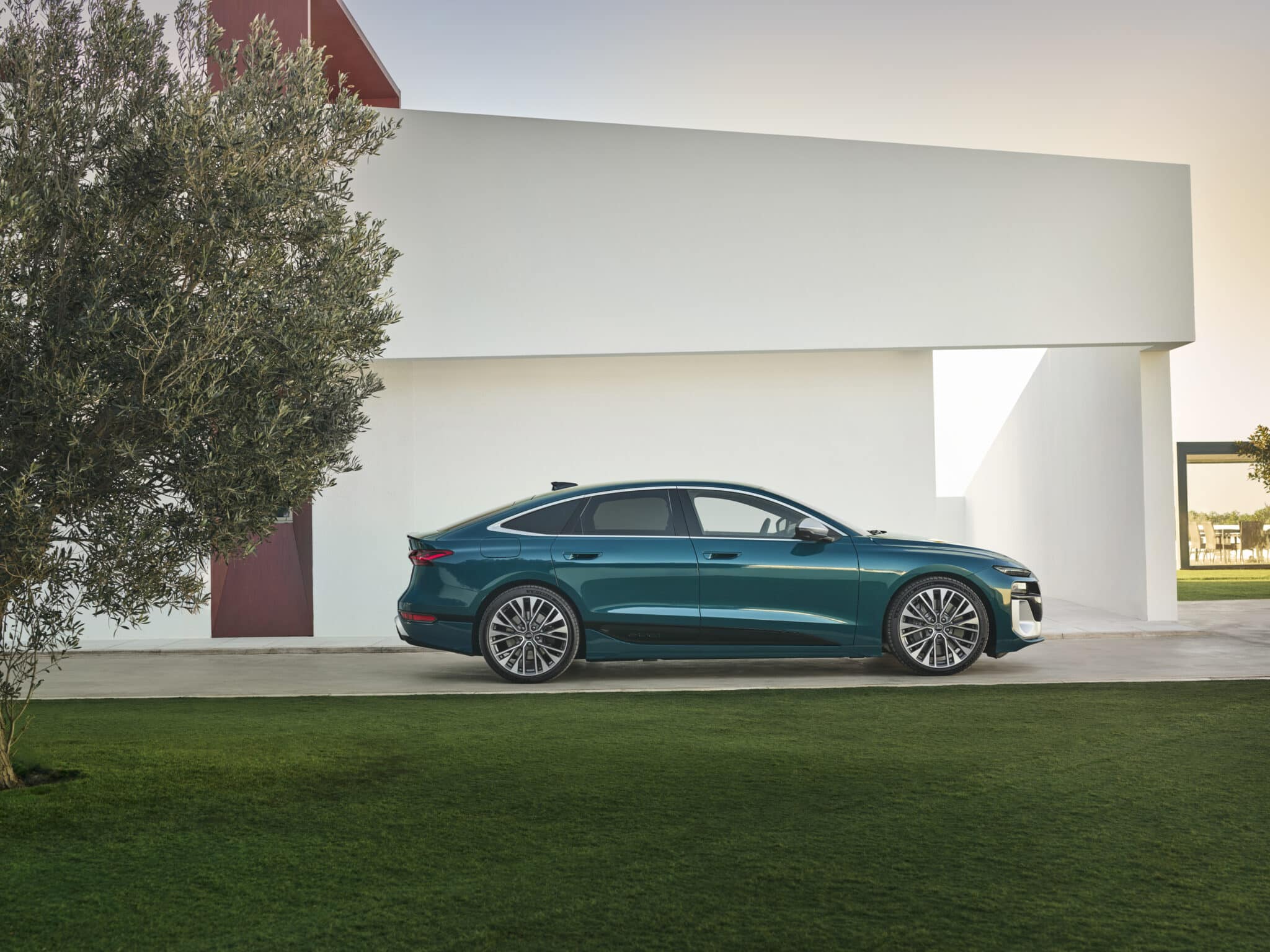 Audi A6 e tron 6 scaled