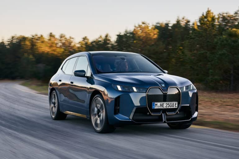 2026 BMW iX 18